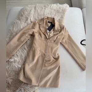Zara Beige Women's Blazer